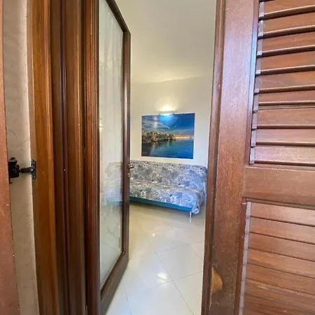 Petali Rosa- Dimora Mare Maison d'hôtes